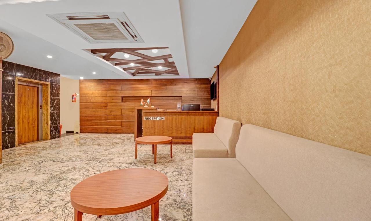 Treebo Premium Runway Suites, Marathahalli Bangalore Exteriör bild